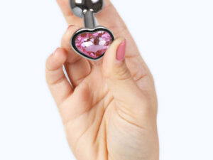 SECRETPLAY - METAL BUTT PLUG CORAZÓN FUCSIA TALLA S 7 CM - Imagen 3