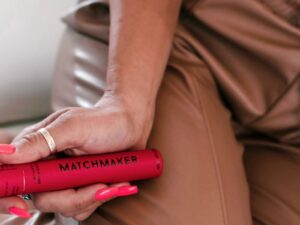 EYE OF LOVE - MATCHMAKER RED DIAMOND LGBTQ PERFUME FEROMONAS PARA ELLA 10 ML - Imagen 3