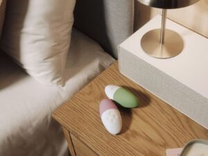 LELO - SIRI 3 MASAJEADOR DE CLITORIS ROSA SUAVE - Imagen 5