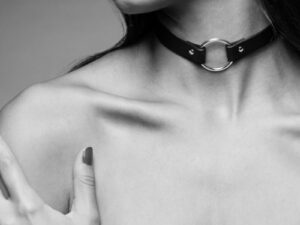 BIJOUX INDISCRETS MAZE - CHOKER NEGRO - Imagen 2